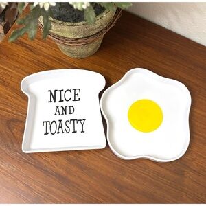 NOVELTY POP ART EGG & TOAST PLATE SET WHIMSICAL KIDCORE MELAMINE FOODIE KITSCH